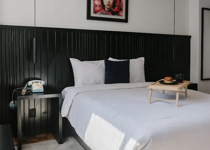 Апартаменты Modern 3br Duplex In The Heart Of Roma